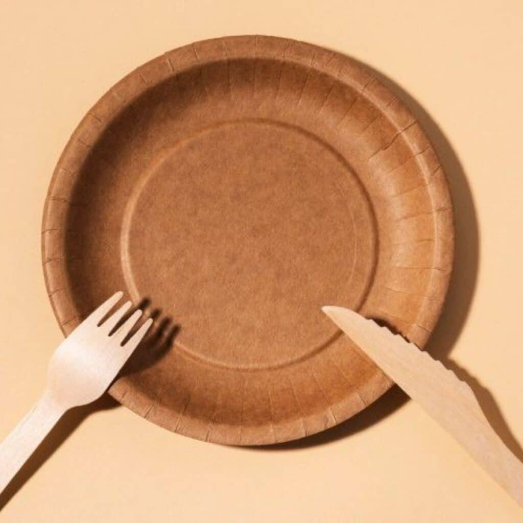 Vuoi ridurre la plastica? Parti dai piatti usa e getta